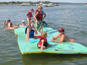 inflatable floating lily pad